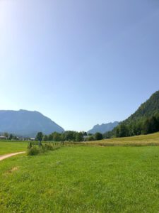 Blick zurück zum Untersberg und zum Lattengebirge