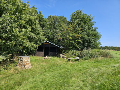 Wanderhütte am Aussichtspunkt Schlossblick