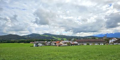 Blick über Anger zum Högl
