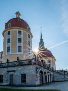 Blick zur Schlosskirche